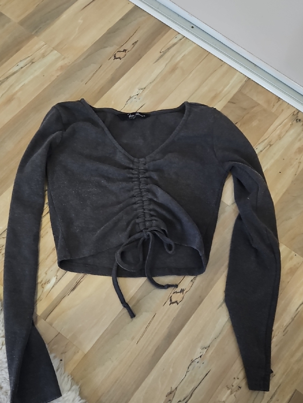 Women's Charcoal Drawstring Ruched Long-Sleeve Top